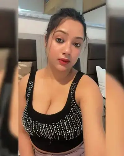 Call Girls Service Daba Gardens